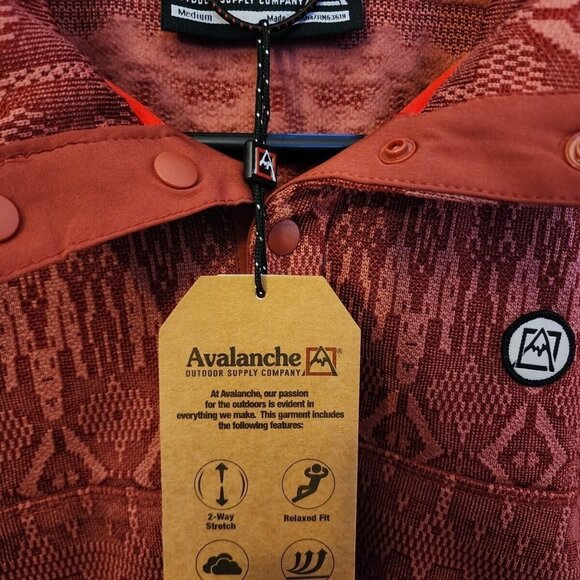 1/4 Snap Button Pullover ( RED ) Avalanche Outdoor Supply Rossmore Shirt - Picture 3 of 5